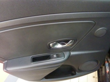 Renault Megane III Hatchback Facelifting 2013 Energy dCi 130KM 2014 Renault Megane BOSE*1.6 DCI, zdjęcie 29