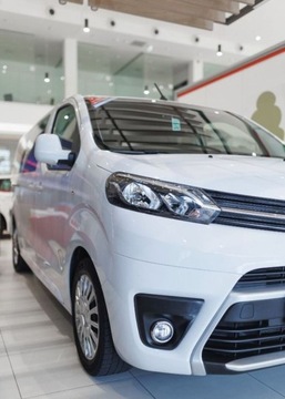 Toyota 2023 Toyota Proace Verso Verso 2.0 D4-D Long Business Aut. 2.0 Diesel 177KM, zdjęcie 12