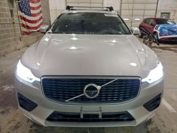 Volvo XC60 II Crossover T5 250KM 2019 Volvo XC 60 T5 R-Design 2019 2.0 Benzyna 250KM, zdjęcie 5