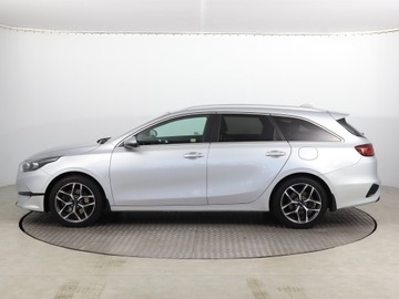 Kia Ceed III Kombi Facelifting 1.5 T-GDI 160KM 2022 Kia Ceed 1.5 T-GDI, Salon Polska, 1. Właściciel, zdjęcie 2