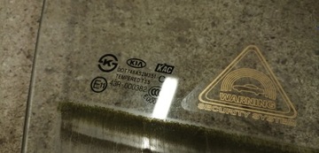 KIA RIO III 3D 11- SKLO (OKNO) PRAVÁ PŘEDNÍ
