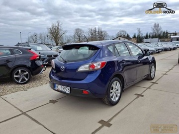 Mazda 3 II Sedan 1.6 MZR 105KM 2010 Mazda 3 1,6 16v klima elektryka wspomaganie alu zarejestrowany 1.6 Benzyna, zdjęcie 5
