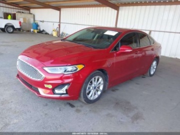 Ford Fusion 2020 Ford Fusion Plug-In Hybrid Titanium 2020 2.0 Hybryda 141KM, zdjęcie 1