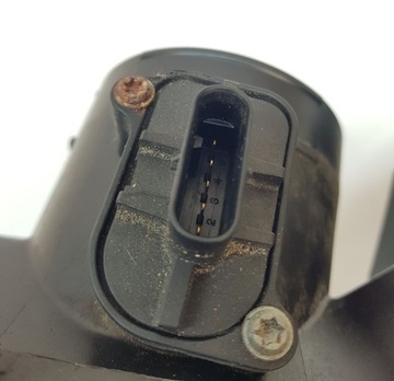 BMW 3 GT F34 POUZDRO FILTRU VZDUCHU 70518447
