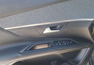 Peugeot 3008 II Crossover 1.5 BlueHDI 130KM 2019 Peugeot 3008 Peugeot 3008 1.5 Diesel 130KM, zdjęcie 27