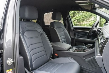 Volkswagen Touareg III SUV Facelifting 3.0 V6 TSI 340KM 2024 Volkswagen Touareg R-Line 3.0 V6 TFSI 4Motion, zdjęcie 30