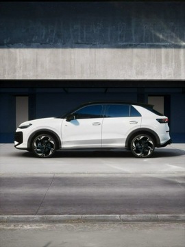 Volkswagen T-Roc I 2026 Volkswagen T-Roc Wersja R-Line 1.5 eTSI 150 KM DSG, zdjęcie 9