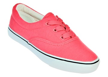 ЧЕШСКИЕ КРОССОВКИ POWDER PINK 6252 размер. тридцать