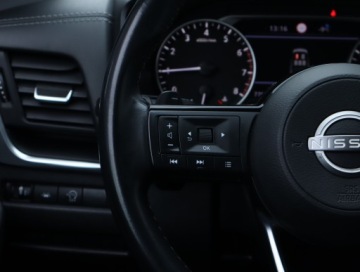 Nissan Qashqai III Crossover 1.3 DIG-T MHEV 158KM 2023 Nissan Qashqai 1.3 DIG-T MHEV, Salon Polska, zdjęcie 18