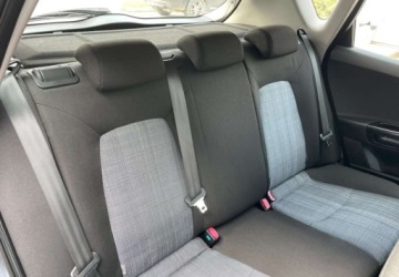 Kia Ceed I Hatchback 5d Facelifting 1.4 DOHC CVVT 90KM 2010 Kia Ceed Kia Ceed 1.4 CVVT Attract 1.4 Benzyna 90KM, zdjęcie 20