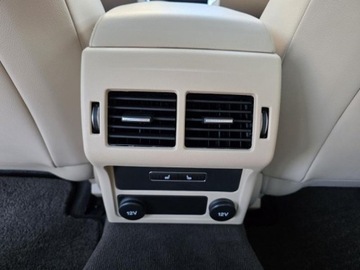 Jaguar XF II Sedan 3.0 V6 340KM 2017 JAGUAR XF V6 3.0l benzyna 340KM Bezwypadkowy Pedantycznie zadbany, zdjęcie 26