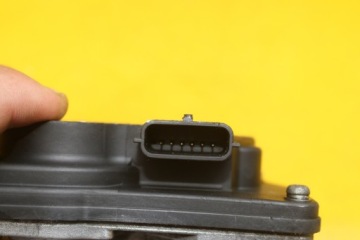 Дроссельная заслонка SERA526-01 для VECTRA C 3.0 CDTI Z30DT