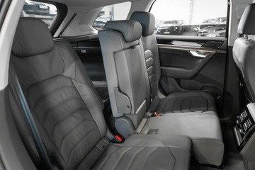 Volkswagen Touareg III SUV 3.0 V6 TSI 340KM 2021 Volkswagen Touareg 3.0 TFSI 340KM. Polska. Ideał., zdjęcie 21