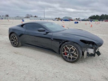 Aston Martin DB11 Coupe 4.0 V8 503KM 2019 Aston Martin DB11 2019 503HP 4.0 Benzyna 503KM, zdjęcie 4