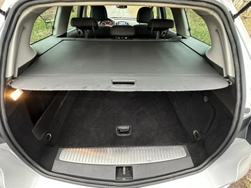 Opel Astra J Sports Tourer Facelifting 2.0 CDTI ECOTEC 165KM 2013 Opel Astra Sport Tourer 2.0 CDTI 165 KM 2013r. Xen, zdjęcie 23