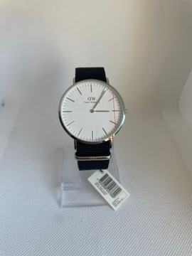 ZESTAW ZEGARKÓW DANIEL WELLINGTON CORNWALL DLA PAR DW00500900 CZARNY ZEGARE