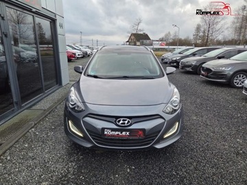 Hyundai i30 II Wagon 1.6 CRDi 110KM 2013 Hyundai i30 1.6 CRDI 110KM Xenon Panorama PDC Skory Serwis Oplacony 1.6, zdjęcie 2