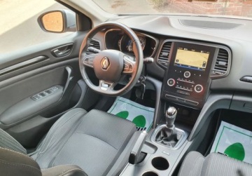 Renault Megane IV Hatchback 5d 1.2 Energy TCe 100KM 2016 Renault Megane LED Bezwypadkowa Serwis GetHelp 1.2 Benzyna 100KM, zdjęcie 8