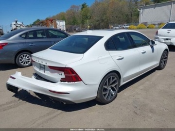 Volvo S60 III 2019 Volvo S60 2019 Volvo S60 T6 AWD Momentum 2.0 Benzyna 316KM, zdjęcie 3