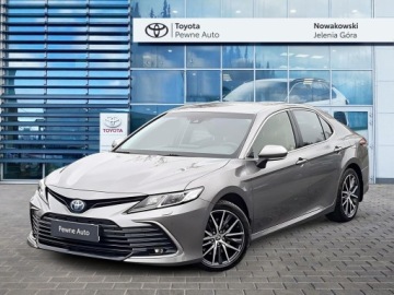 Toyota Camry IX Sedan 2.5 Hybrid Dynamic Force 218KM 2022 Toyota Camry 2.5 Hybrid Prestige CVT 2.5 Hybrid Pr