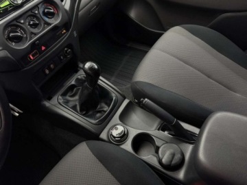 Mitsubishi L200 V Club Cab 2.4 154KM 2019 Mitsubishi L200 DC Invite Wyciagarka Hak Salon Polska FV23 1 wlascici, zdjęcie 24