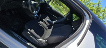 DS 3 Hatchback Facelifting 2016 1.2 PureTech 110KM 2015 Citroen DS3 89tys.km, zdjęcie 19