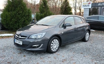 Opel Astra J GTC 1.6 SIDI Turbo ECOTEC 170KM 2013