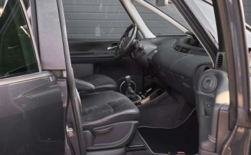 Renault Espace IV Van Facelifting 2.0 dCi 150KM 2013 Renault Grand Espace Renault Grand Espace 2.0 dCi FAP Edition 25th 2.0, zdjęcie 10