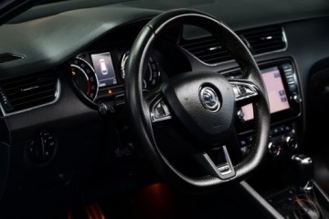 Skoda Octavia III RS Kombi 2.0 TDI 184KM 2015 Skoda Octavia 2.0 TDI VRS DSG BiXenon Skora Navi As.Pasa Climatr. Canton R, zdjęcie 22