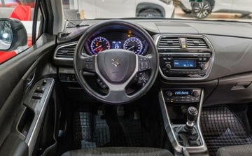 Suzuki SX4 II S-cross Facelifting 1.4 BOOSTERJET 48V SHVS 129KM 2021 Suzuki SX4 S-Cross 1.4 SHVS Comfort Plus 1.4 Benzyna 129KM, zdjęcie 32