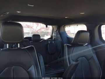 Chrysler Pacifica II 2019 Chrysler Pacifica Hybrid Limited 2019 3.6l 3.6 Hybryda 260KM, zdjęcie 12