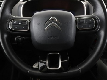 Citroen C5 Aircross SUV 1.2 PureTech 130KM 2019 Citroen C5 Aircross 1.2 Benzyna Shine Nawigacja, zdjęcie 20