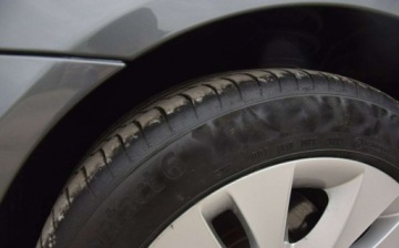 BMW Seria 5 E39 Touring 525 i 192KM 2004 BMW Seria 5 2.5 R6 Automat Skora Panorama Klimatronik Xenon PDC Sprowadzony, zdjęcie 8