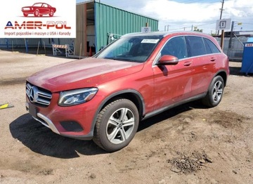 Mercedes GLC C253 2018 Mercedes-Benz GLC 300 4Matic 2018 2.0l 2.0 Benzyna 241KM