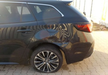 Toyota Corolla XII TS Kombi Facelifting 1.8 Hybrid 140KM 2024 Toyota Corolla Okazja 1.8 Hybryda 140KM, zdjęcie 6