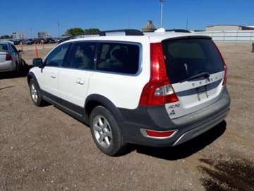 Volvo XC70 II 2013 Volvo XC 70 2013 VOLVO XC70 silnik 3.2, Amer-Pol, zdjęcie 2