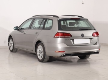 Volkswagen Golf VIII Variant 1.5 eTSI 150KM 2020 VW Golf 1.5 TSI, Salon Polska, Serwis ASO, zdjęcie 3