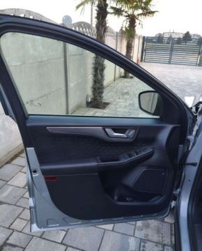 Ford Kuga III 2020 Ford Kuga Ford Kuga 1.5 EcoBlue TITANIUM 1.5 Diesel 120KM, zdjęcie 6