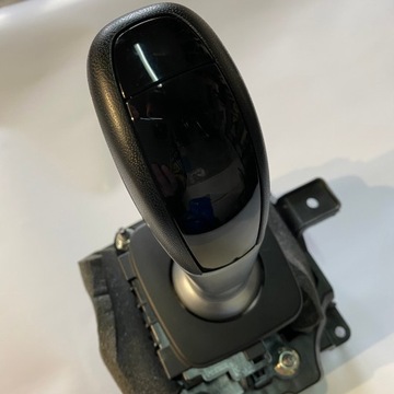 РУЧКА РЫЧАГА ALFA ROMEO GIULIA STELVIO 2018.