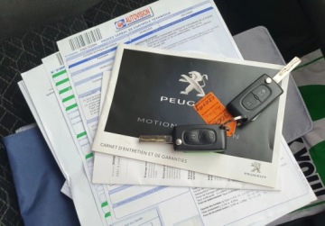 Peugeot 3008 I 2015 Peugeot 3008 Lift LED STYLE GetHelp 1.6 Diesel 120KM, zdjęcie 22