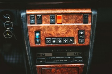 Mercedes W124 Coupe 3.0 24V 220KM 1990 MERCEDES-BENZ 300 CE W124 | 1990 | 132 000 km, zdjęcie 15