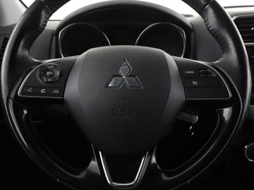 Mitsubishi ASX I SUV Facelifting 2015 1.6 117KM 2016 Mitsubishi ASX Diamant Edition lift grzane fotele, zdjęcie 20