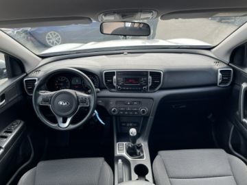 Kia Sportage IV SUV Facelifting 1.6 GDI 132KM 2018 Kia Sportage Klimatyzacja Czujniki park., zdjęcie 7