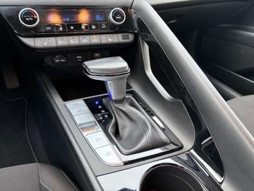 Hyundai Elantra VII Sedan 1.6 MPI 123KM 2022 Hyundai Elantra 1.6 123 KM Salon Polska Serwis ASOPodgrzewane fotele, zdjęcie 20