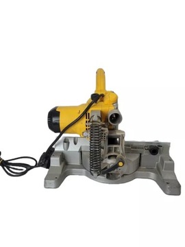 PIŁA UKOŚNICA DEWALT MODEL DWS777 216 MM