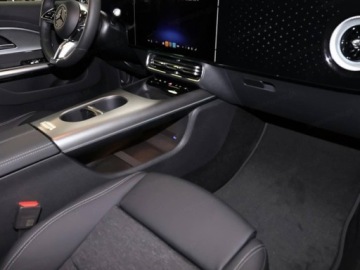 Mercedes CLA C118/X118 2025 MERCEDES-BENZ CLA 200 Progressive Sedan 1.5 (163KM) 2025, zdjęcie 8