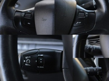 Peugeot 208 I Hatchback 3d 1.2 VTI 82KM 2014 Peugeot 208 1.2 Benzyna doinwestowany nawigacja gw, zdjęcie 14