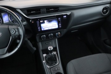 Toyota Corolla XI Sedan Facelifting 1,6 Valvematic 132KM 2018 Toyota Corolla 1.6 Valvematic, Salon Polska, zdjęcie 7