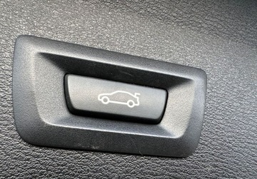 BMW X1 F48 Crossover sDrive18d 150KM 2018 BMW X1 Automat,Niemcy,HarnanKardon,El Bagaznik,Hedup 2.0 Diesel 150KM, zdjęcie 8