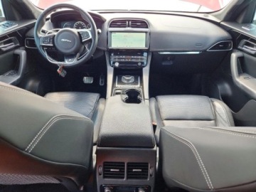 Jaguar F-Pace SUV 3.0 V6 340KM 2017 Jaguar F-Pace R - Sport 2017 3.0 Benzyna 340KM, zdjęcie 8
